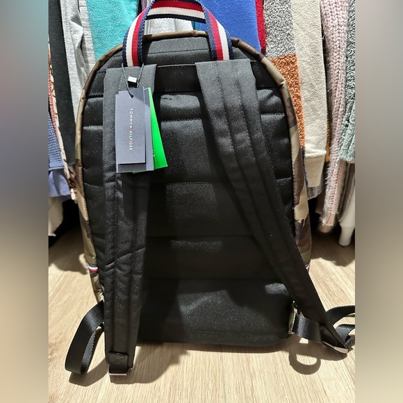 Backpack NWT - Picture 6 of 6